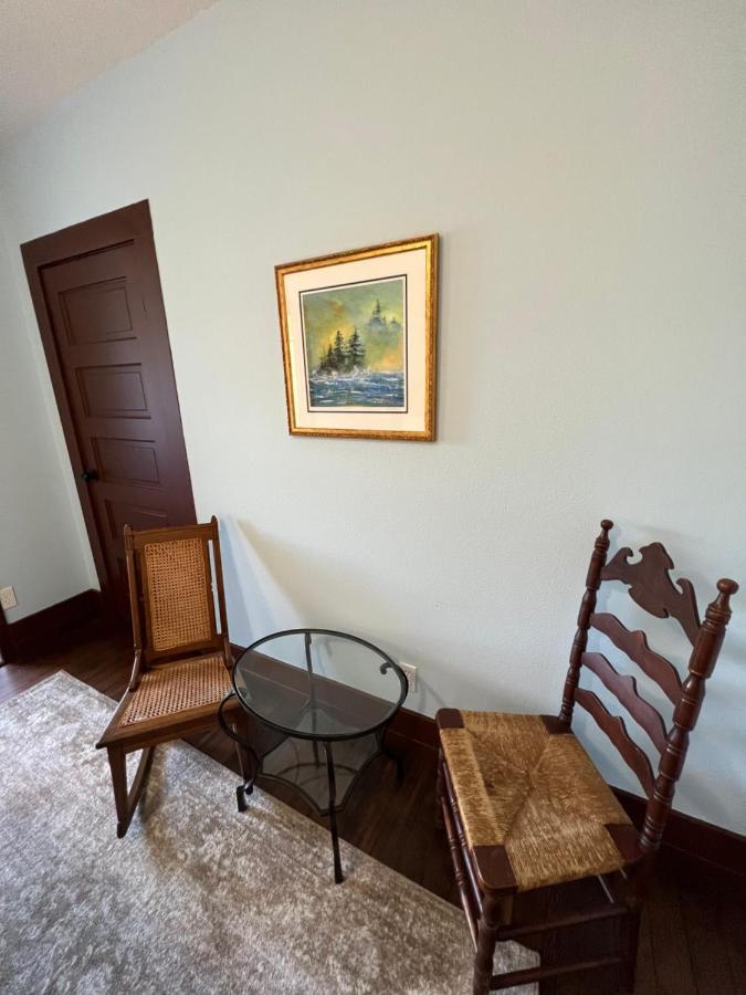 The Pearl Inn Bed And Breakfast Ilwaco Exterior photo