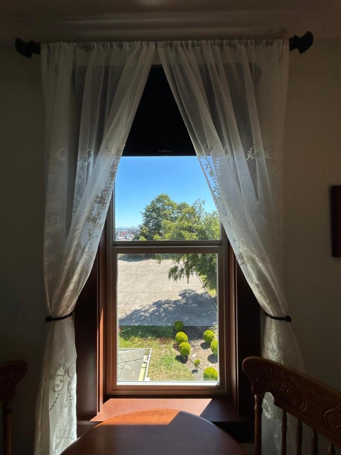 The Pearl Inn Bed And Breakfast Ilwaco Exterior photo